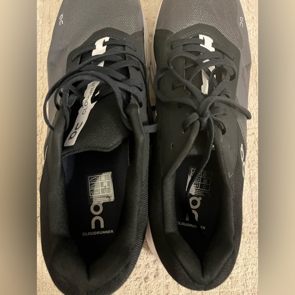 On Running Cloudrunner - Black - Picture 7 of 8